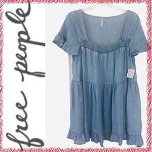 FREE PEOPLE mini jeans dress 👗